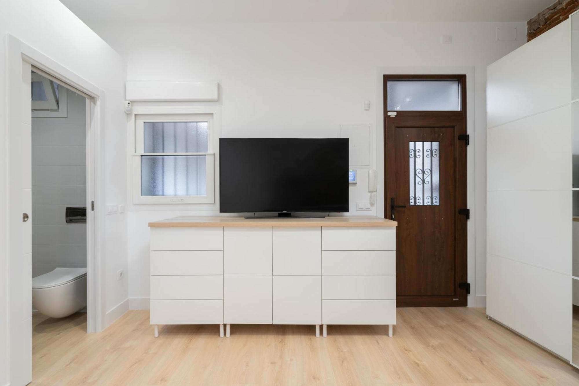 Loft Para 4 Personas En Cuatro Caminos Alquiler Temporal Madrid Buitenkant foto